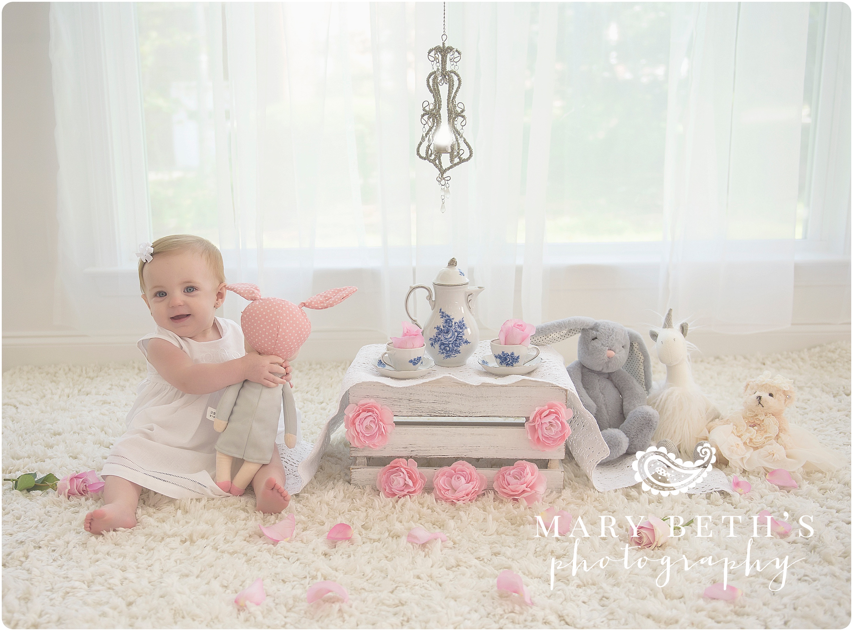 Floral themed 1st Birthday Cake Smash Session
