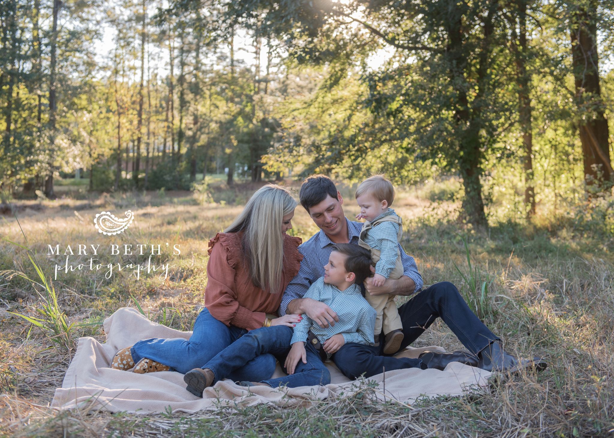 What to wear for fall family portraits